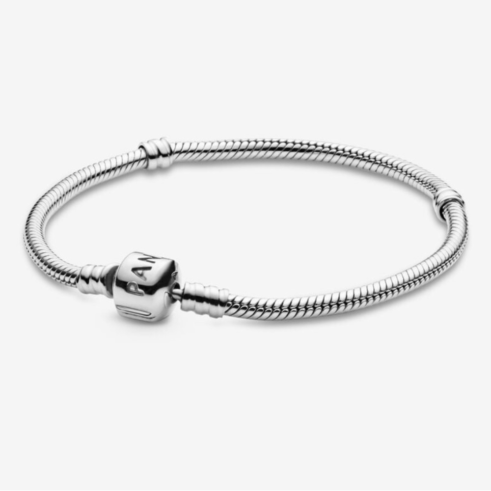 Authentic Pandora Moments Snake Chain Bracelet